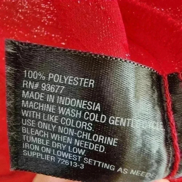 Worthington Woman Blouse Red Shimmer Flowy Sleeveless Ruffle Plus Size 2X - Picture 8 of 8